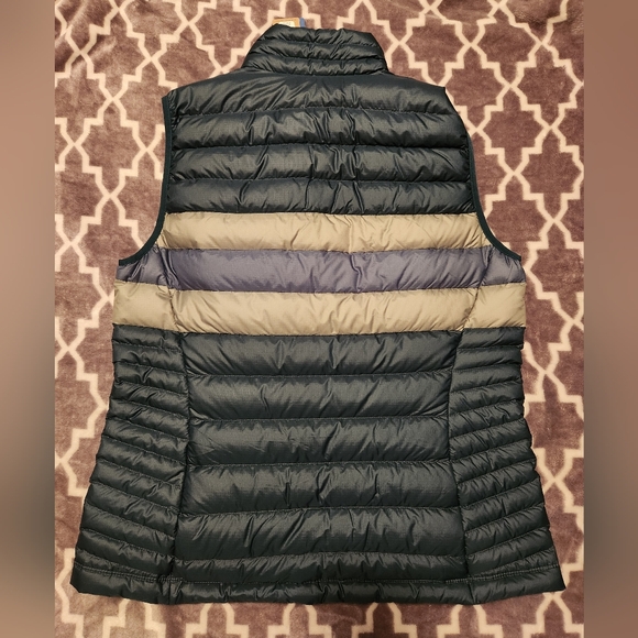 ❄️PATAGONIA❄️Women's Down Sweater Vest, Dark Borealis Green, Large NWT - Picture 2 of 13